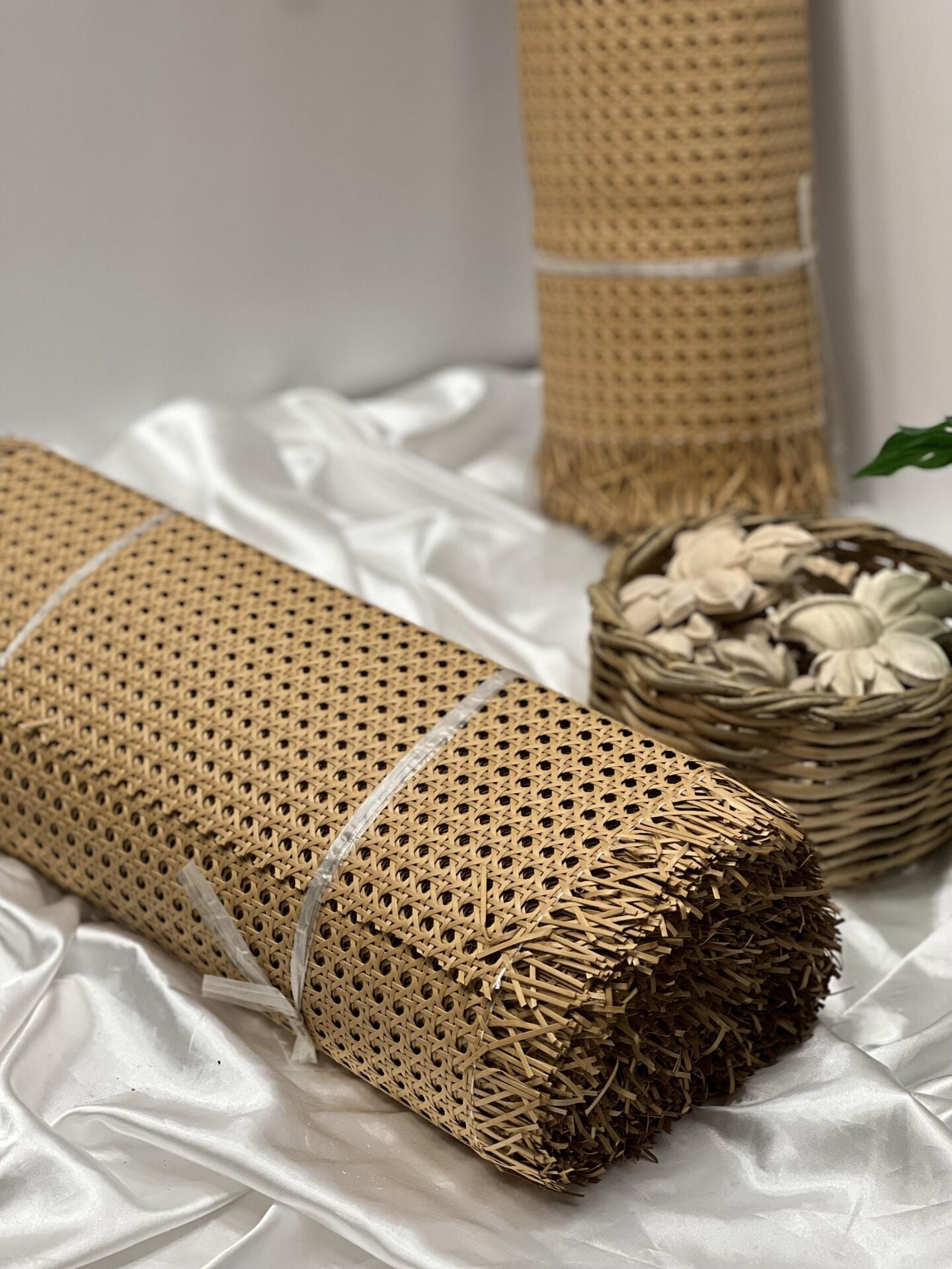 Pvc Plastik Örme Delikli Kahverengi Hazeran 45 CM